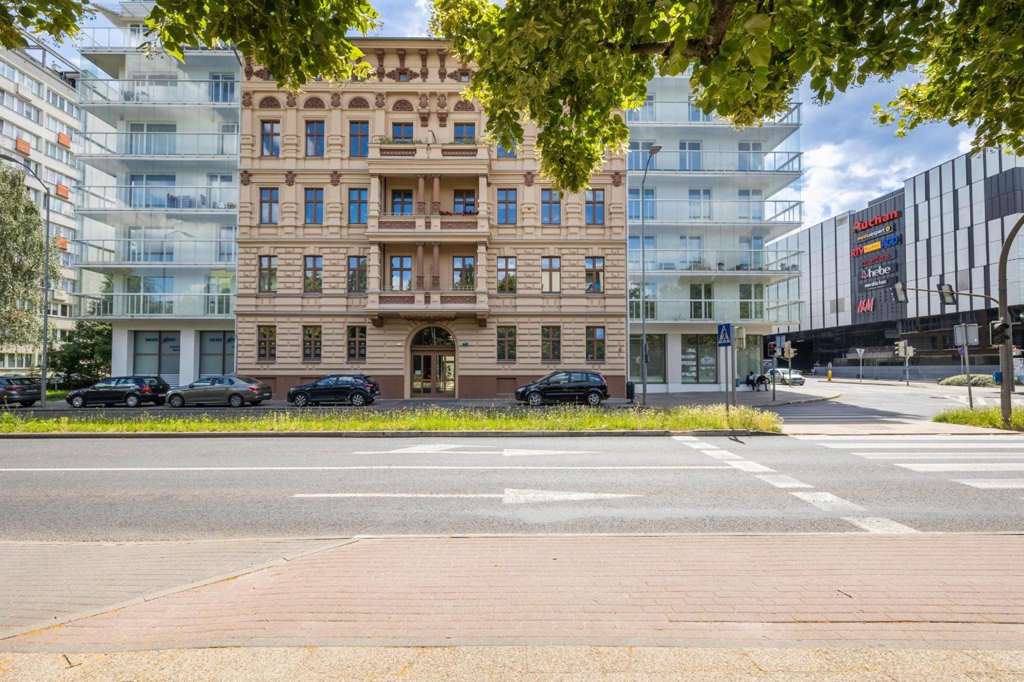 Nowoczesny Apartament Z Parkingiem W Centrum Szczecina By Noclegi Renters Exterior photo